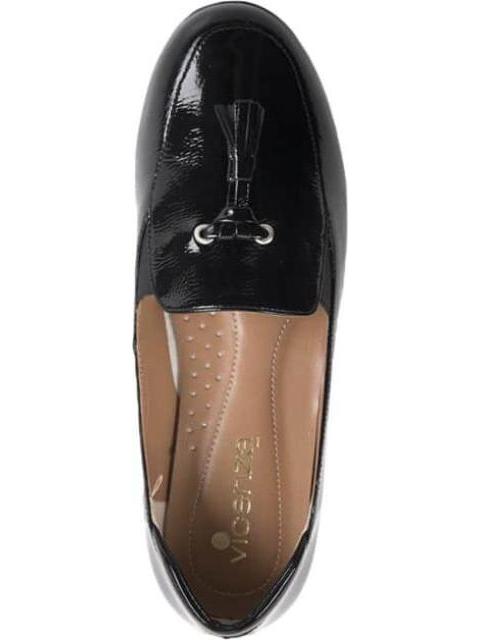 MOCASIN DE PIEL CON MOTAS NEGRO VICENZA