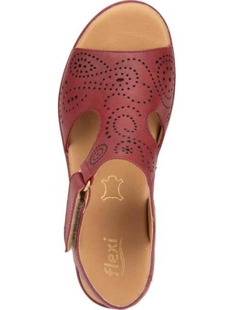 SANDALIA PERFORADA CEREZA FLEXI